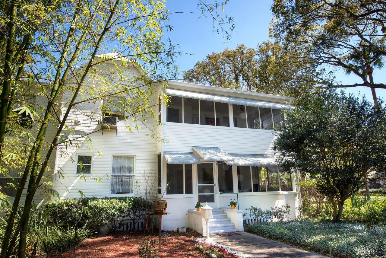 Farnsworth House Bed And Breakfast Маунт-Дора Экстерьер фото
