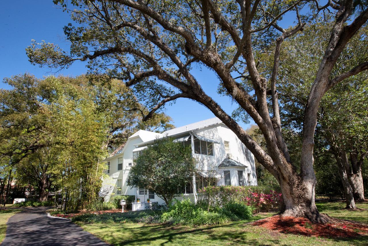 Farnsworth House Bed And Breakfast Маунт-Дора Экстерьер фото