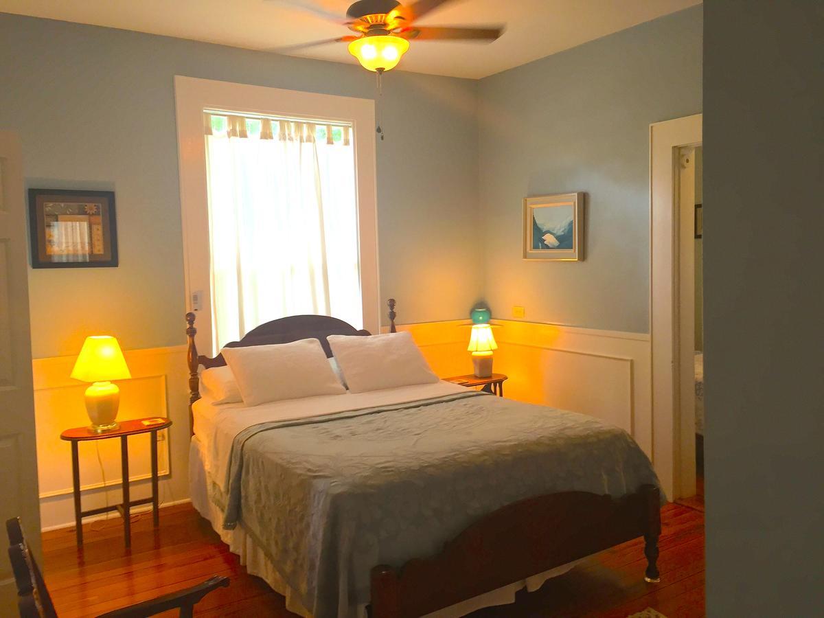 Farnsworth House Bed And Breakfast Маунт-Дора Экстерьер фото