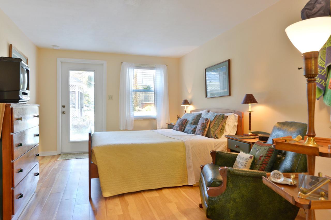 Farnsworth House Bed And Breakfast Маунт-Дора Экстерьер фото