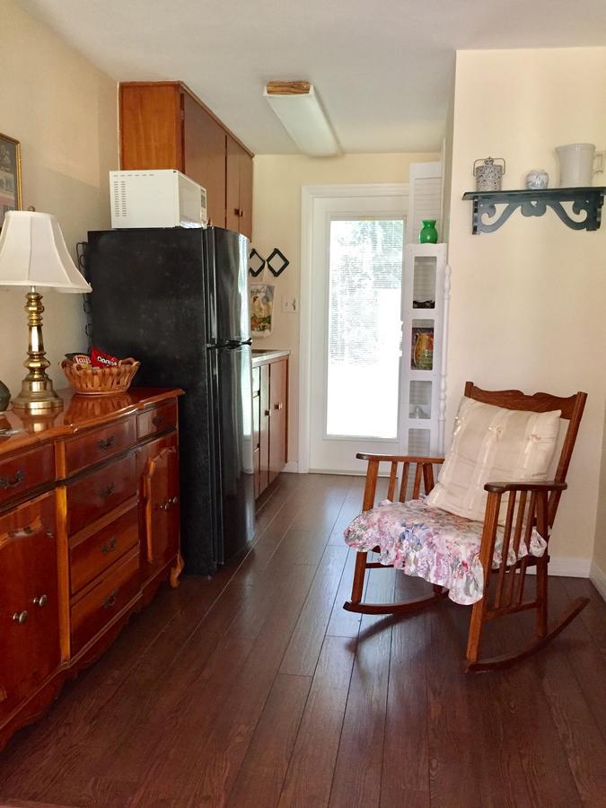 Farnsworth House Bed And Breakfast Маунт-Дора Экстерьер фото
